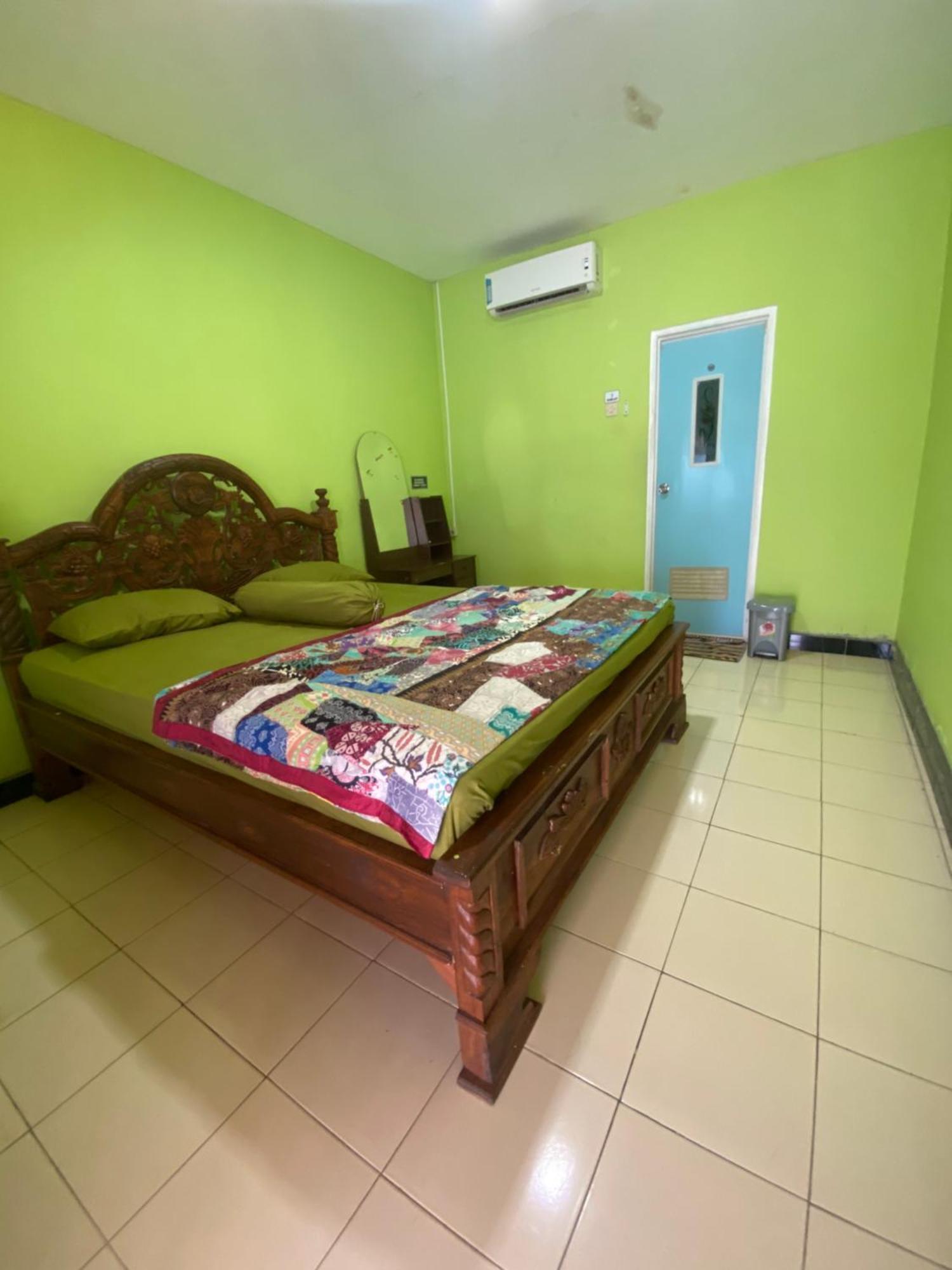 A Pousada Js House View Ilhas Karimunjava Exterior foto