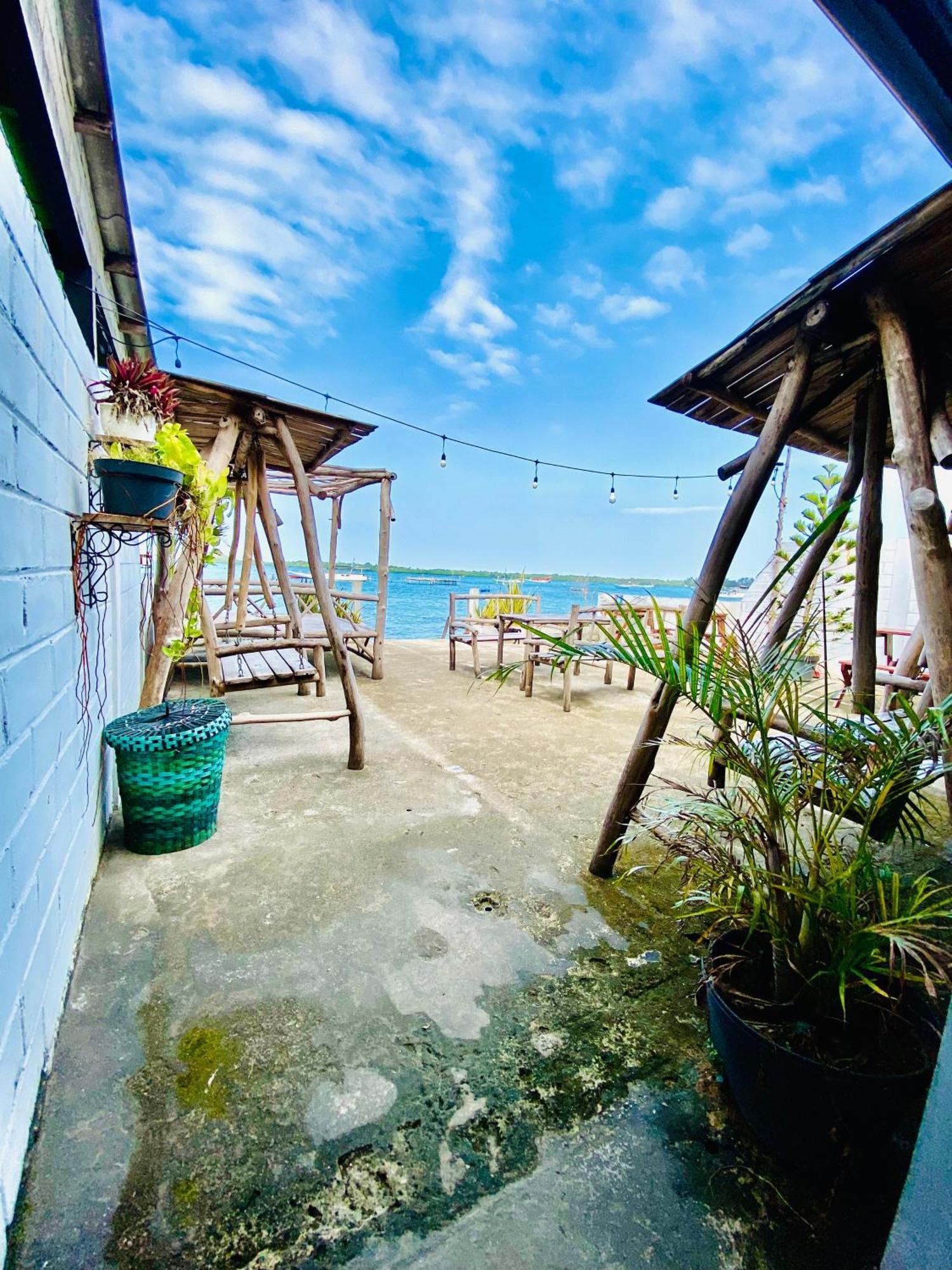 A Pousada Js House View Ilhas Karimunjava Exterior foto